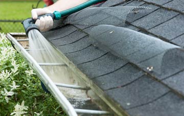 Botwnnog gutter cleaning costs